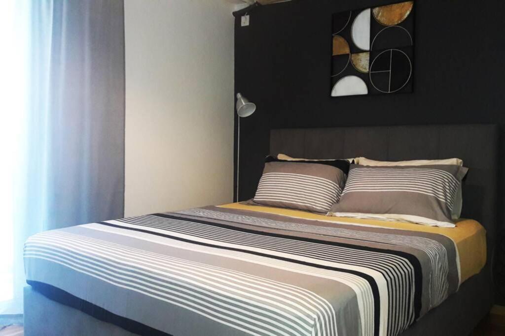 Elegant & Charming Apt. In The Hilton Area Atenas Exterior foto