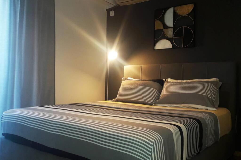 Elegant & Charming Apt. In The Hilton Area Atenas Exterior foto